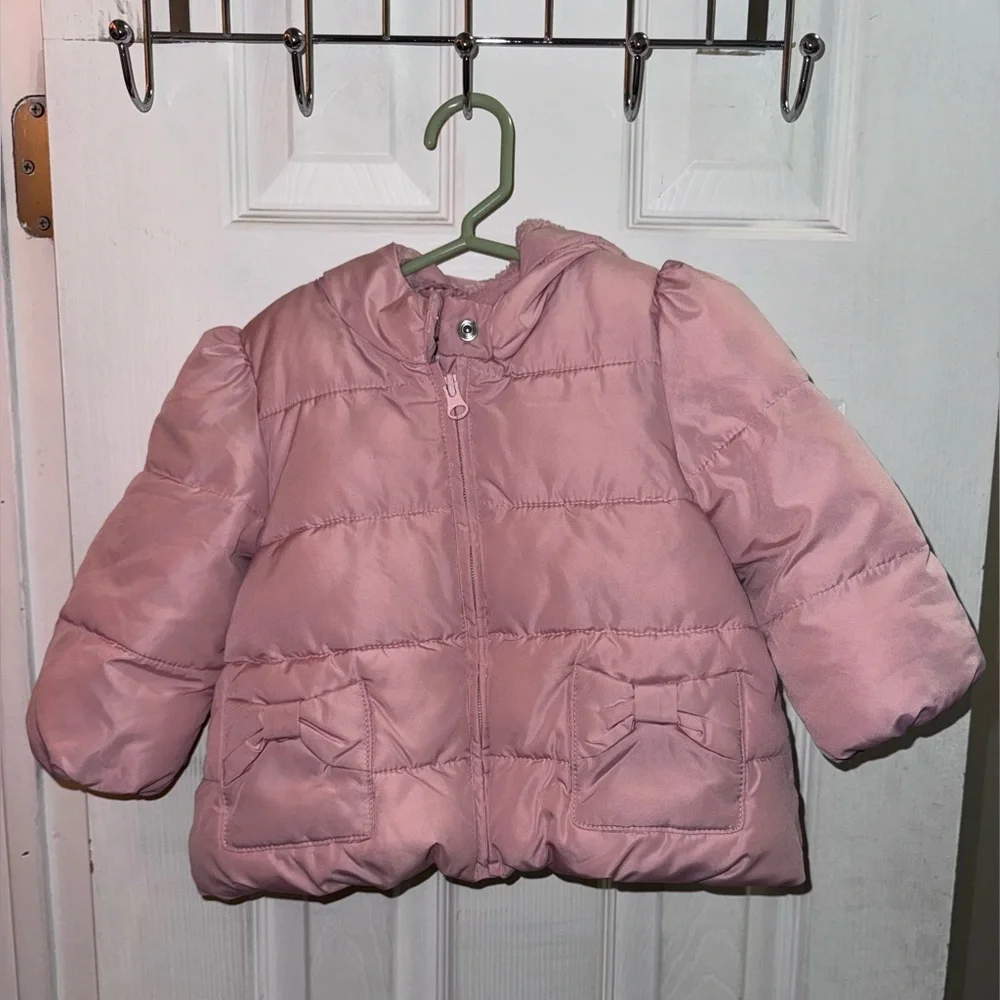 GAP Baby Girl Pink Puffer Jacket 18-24M Hooded Winter Coat Bow Pockets